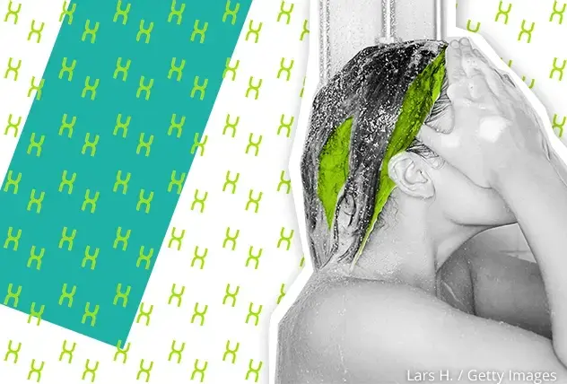 M&auml;dchen unter der Dusche