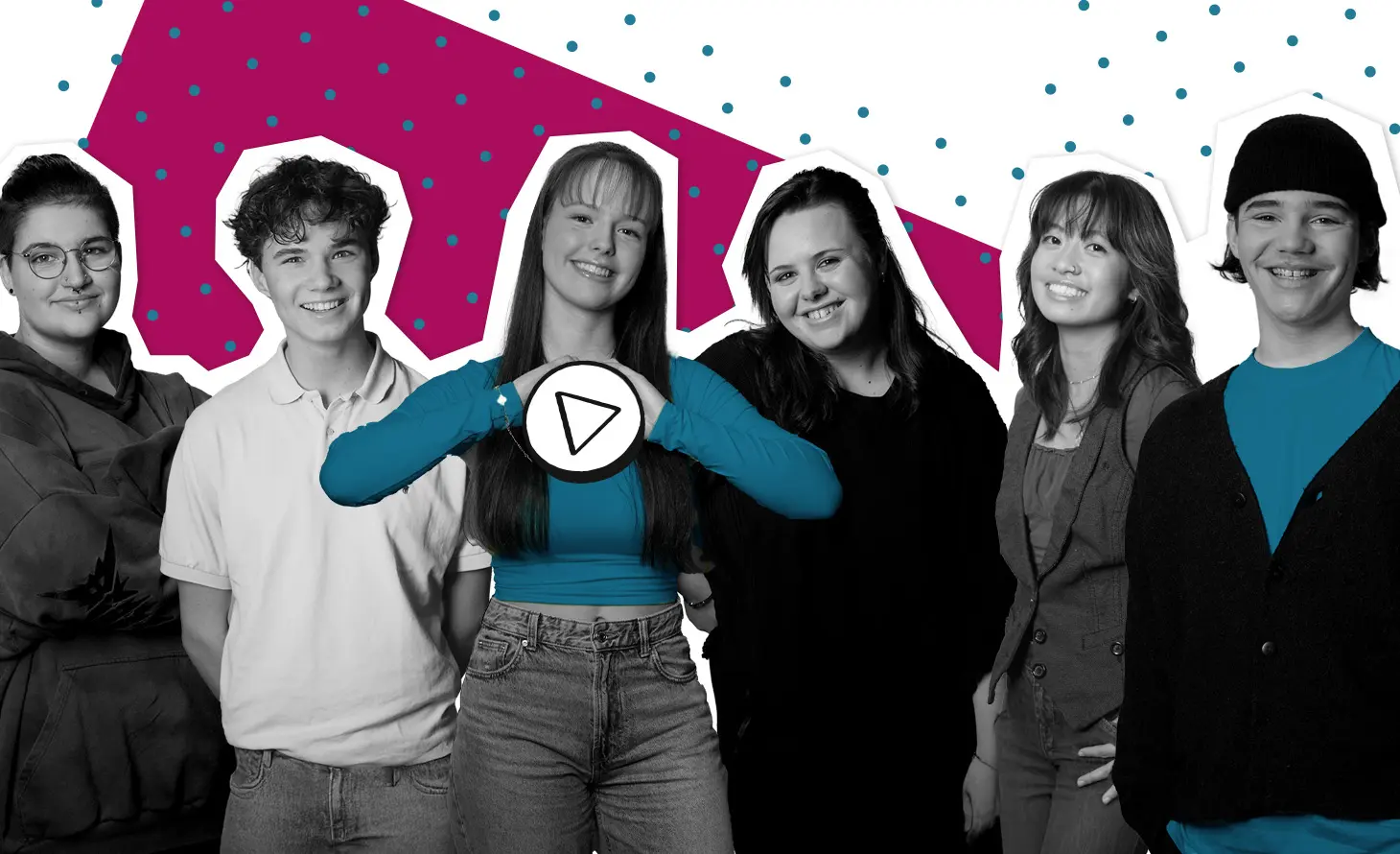 Eine Gruppe junger Menschen l&auml;chelt in die Kamera